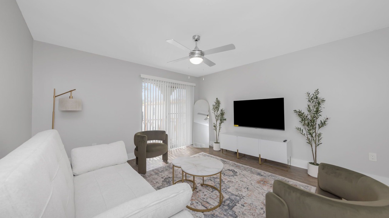 Photo of Livingroom in Beach Park