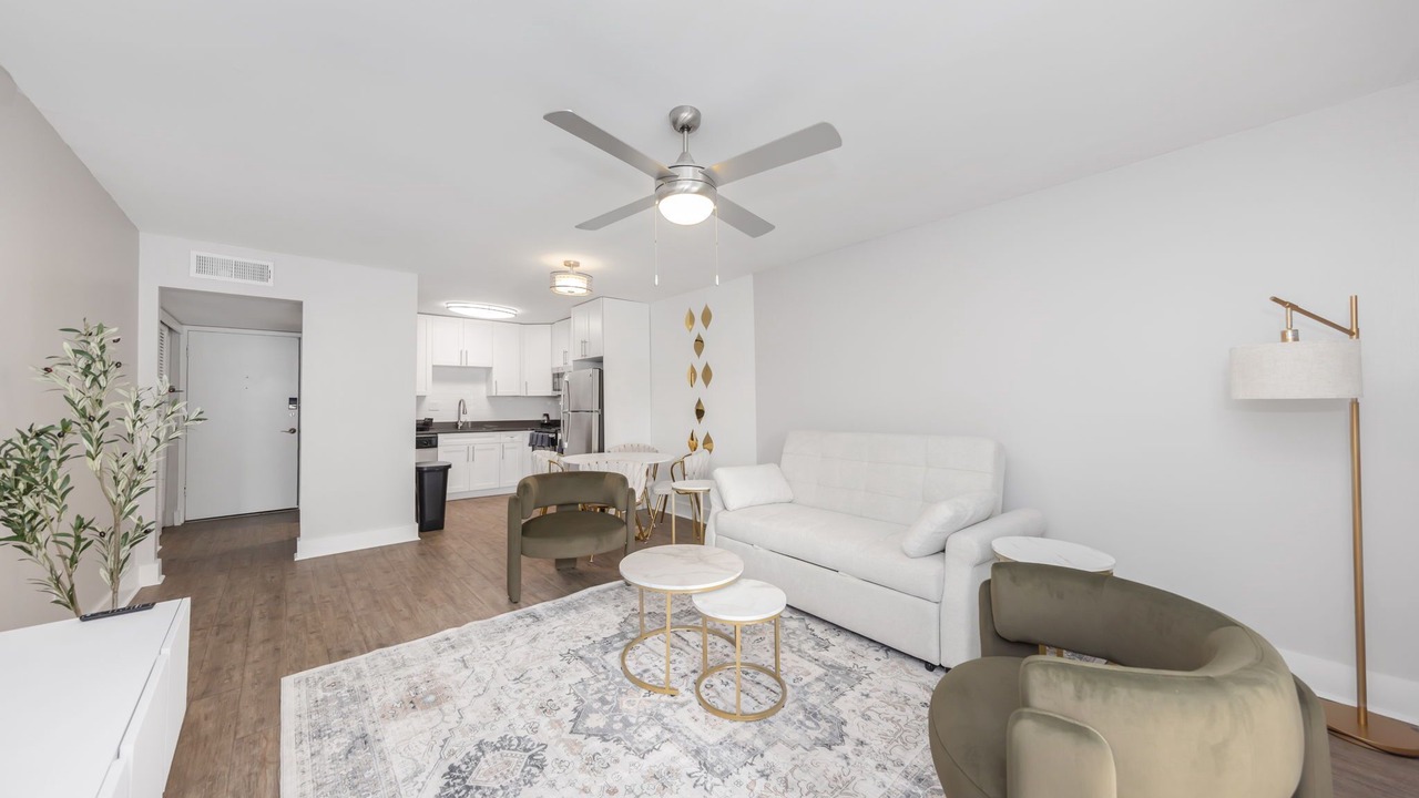 Photo of Livingroom in Beach Park