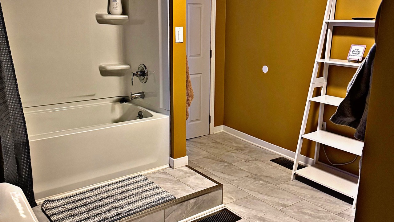 Photo of Bathroom in Elmwood