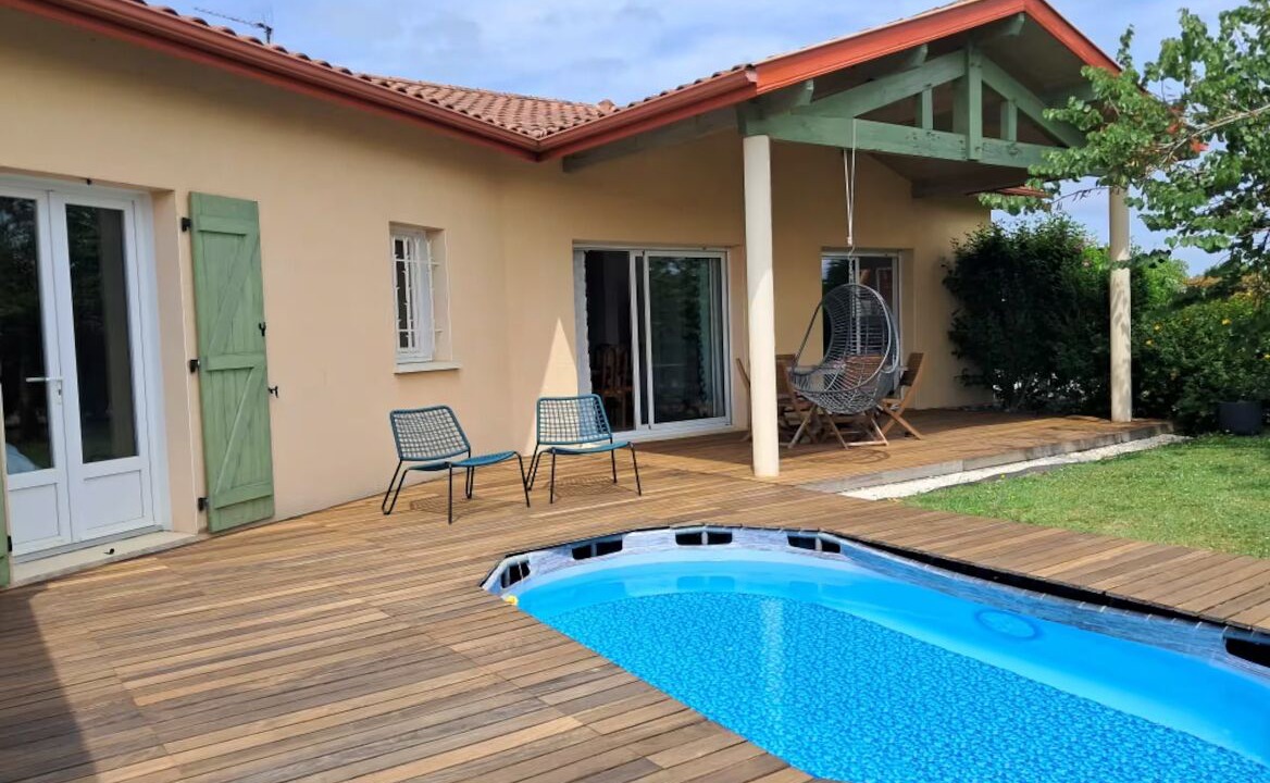 Photo of Outdoor in Bellocq