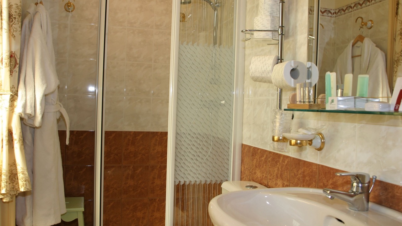 Photo of Bathroom in Etretat