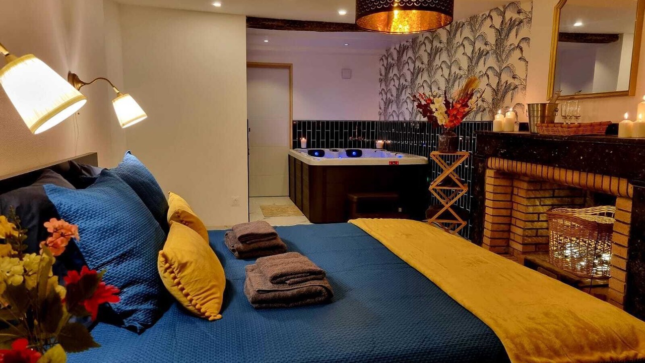 Photo of Bedroom in Saint-Michel-de-Lanes