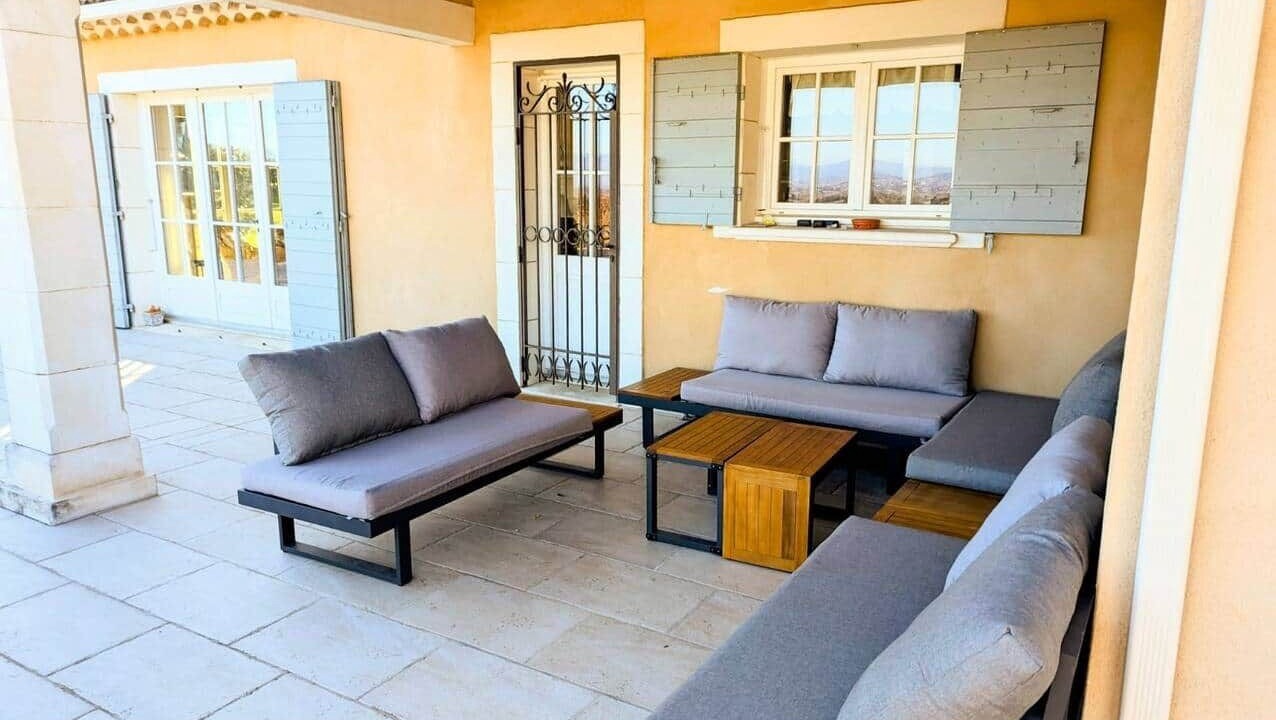 Photo of Patio Balcony in Lagarde Pareol