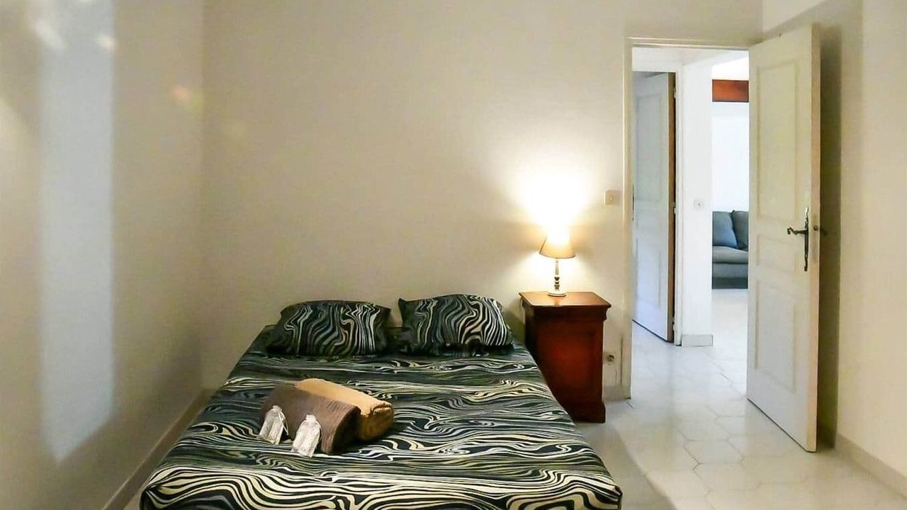 Photo of Bedroom in Saint-Julien-de-Peyrolas