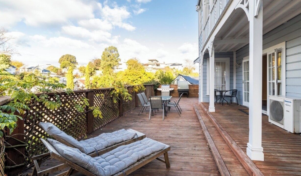 Photo of Outdoor in Bluff Hill