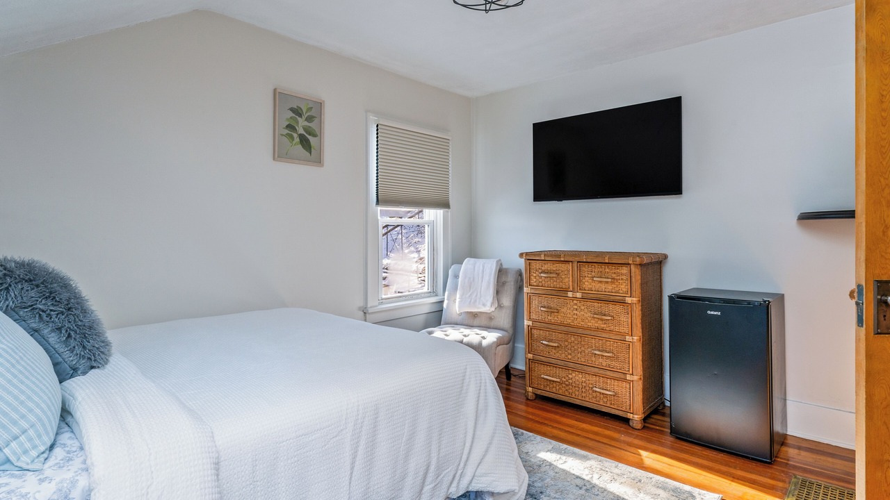 Photo of Bedroom in East Irondequoit