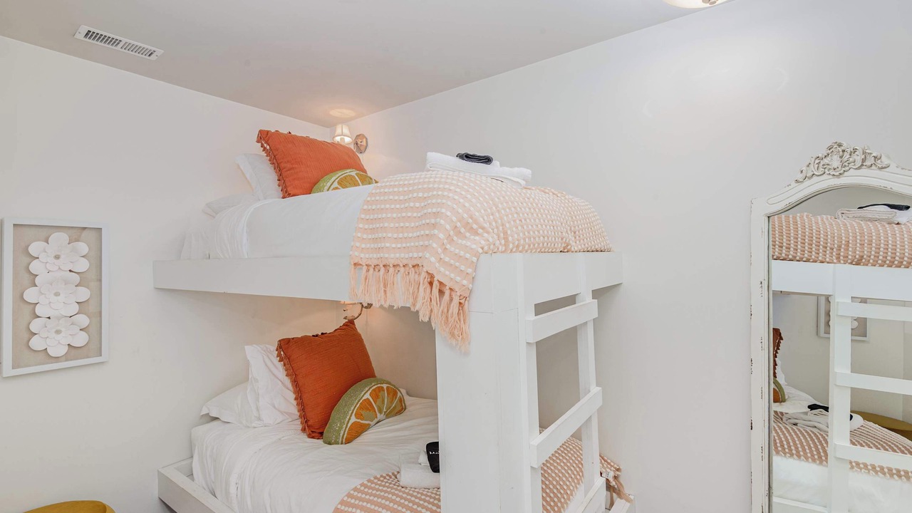 Photo of Bedroom in Hope Gardens