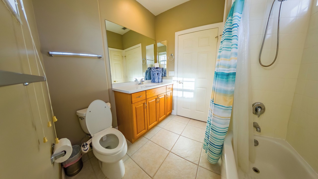 Photo of Bathroom in Cape Harbour