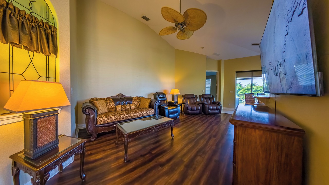 Photo of Livingroom in Cape Harbour