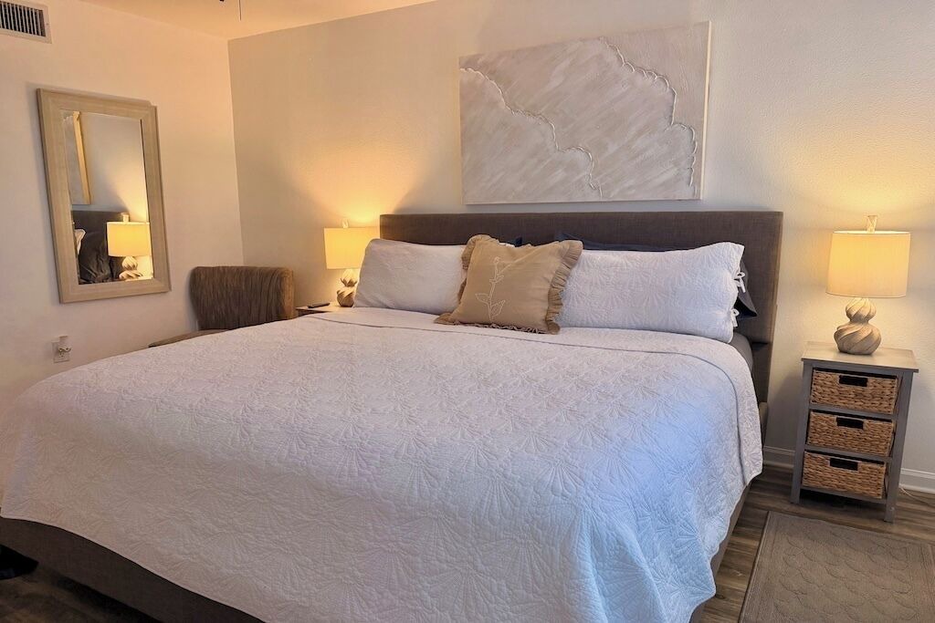 Photo of Bedroom in Clearwater