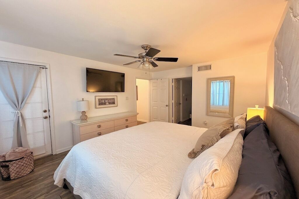 Photo of Bedroom in Clearwater