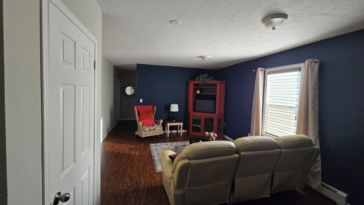 Photo of Livingroom in Sturgeon Falls