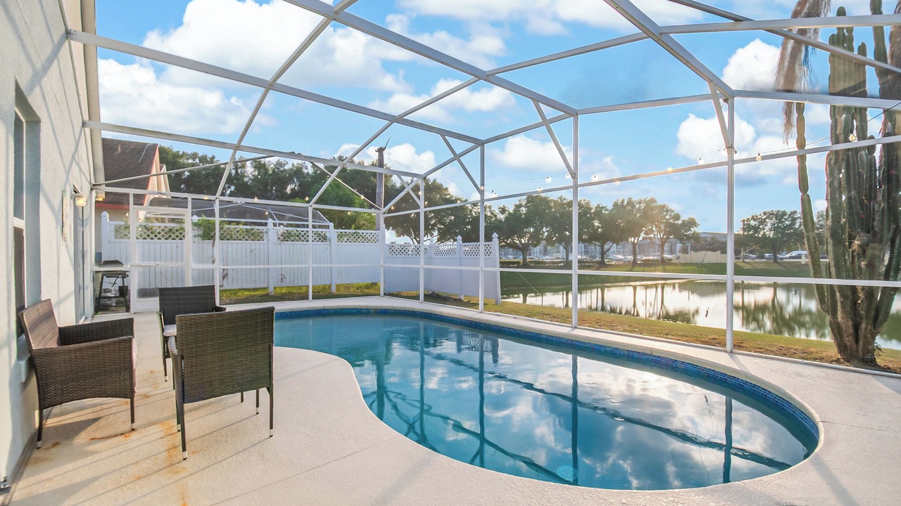 Photo of Outdoor in Lake Davenport Estates