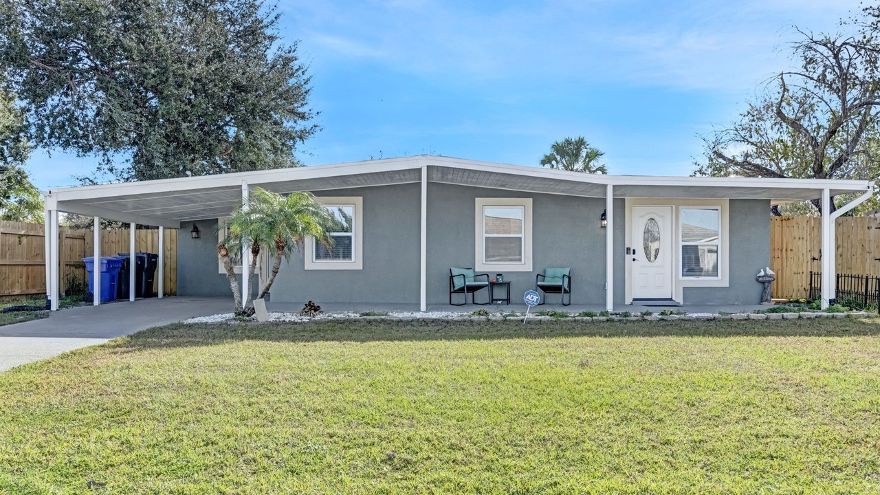 Photo of Outdoor in Apollo Beach