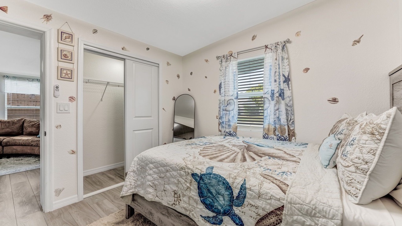 Photo of Bedroom in Apollo Beach