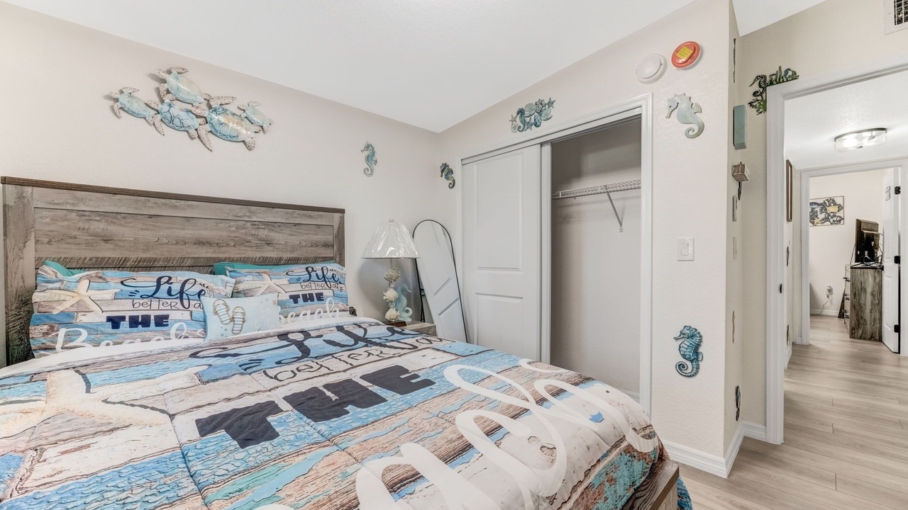 Photo of Bedroom in Apollo Beach