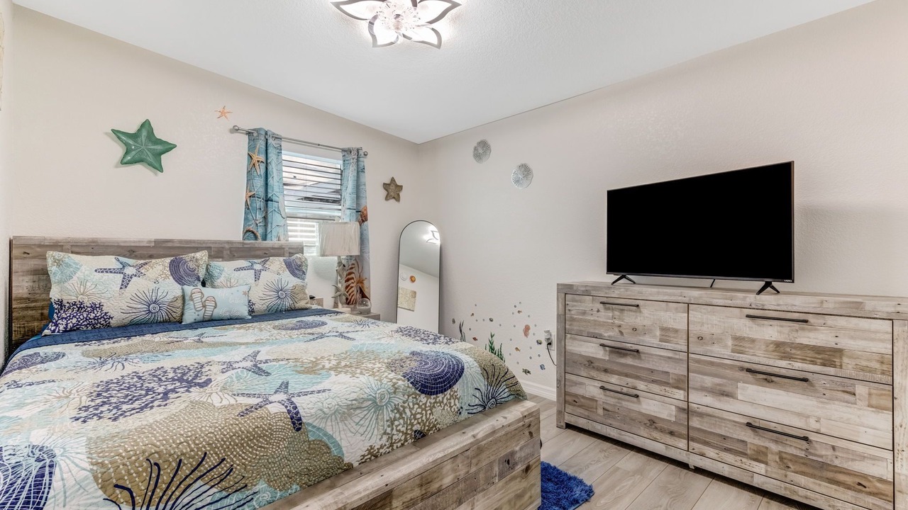 Photo of Bedroom in Apollo Beach