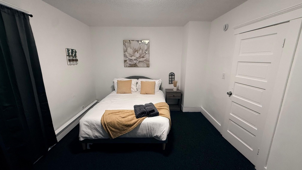 Photo of Bedroom in New Haven