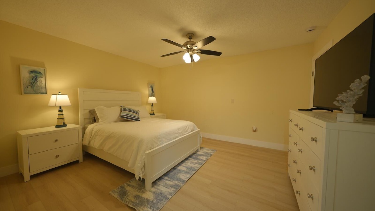 Photo of Bedroom in Tamiami