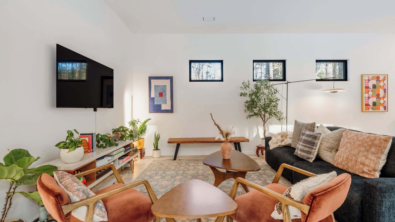 Photo of Livingroom in Round Top