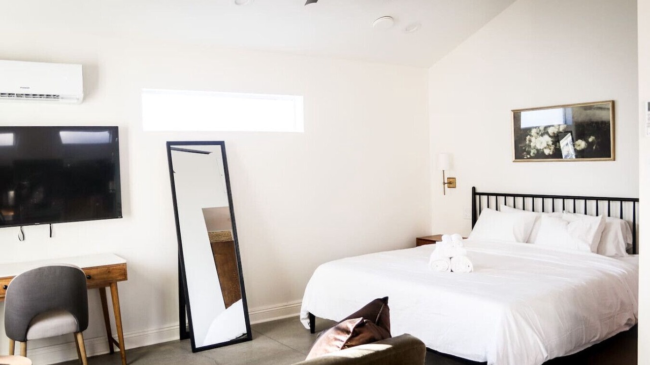 Photo of Bedroom in Riviera - Westchester