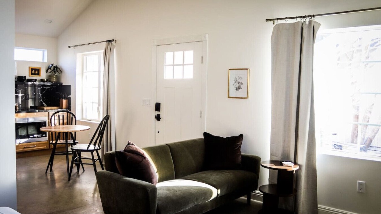 Photo of Livingroom in Riviera - Westchester