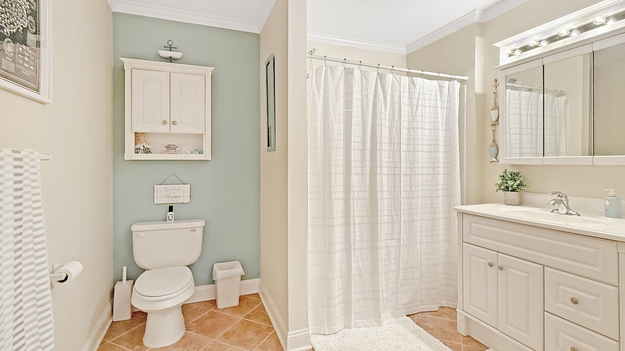 Photo of Bathroom in Sterling