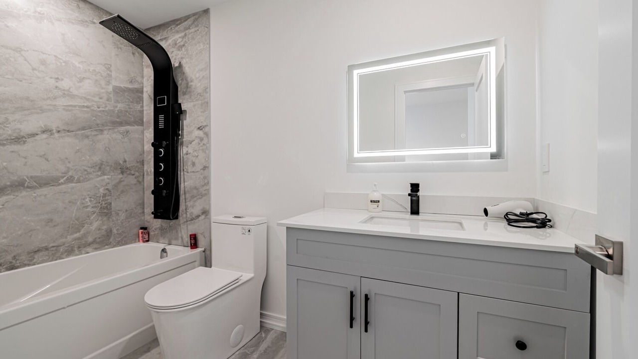 Photo of Bathroom in Oakwood Village