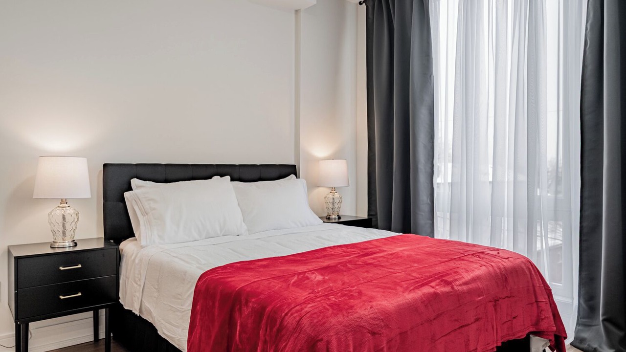 Photo of Bedroom in Oakwood Village