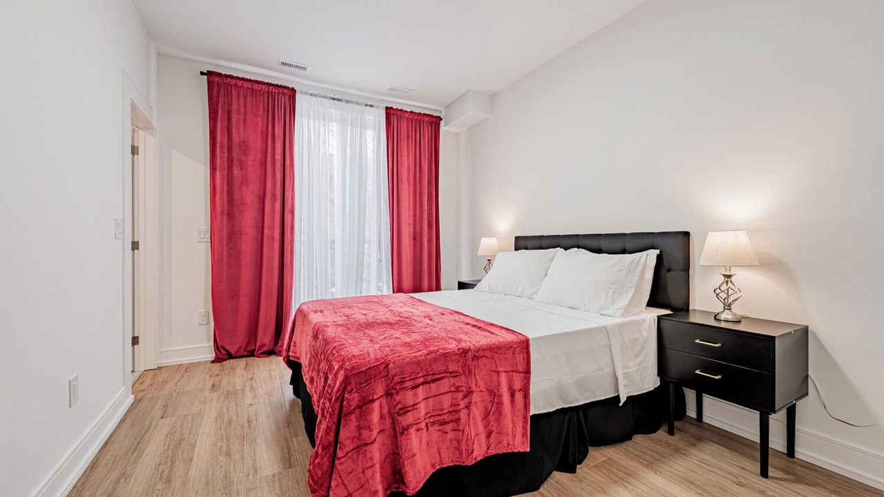 Photo of Bedroom in Oakwood Village