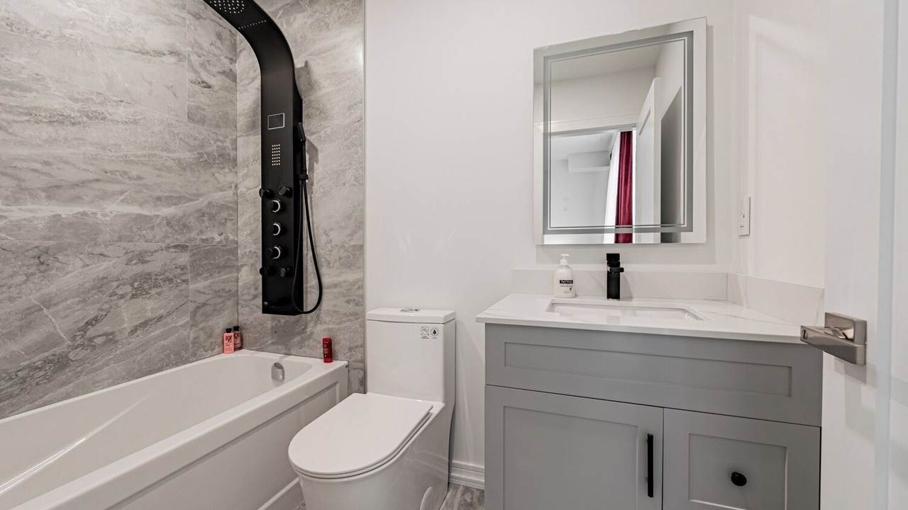 Photo of Bathroom in Oakwood Village