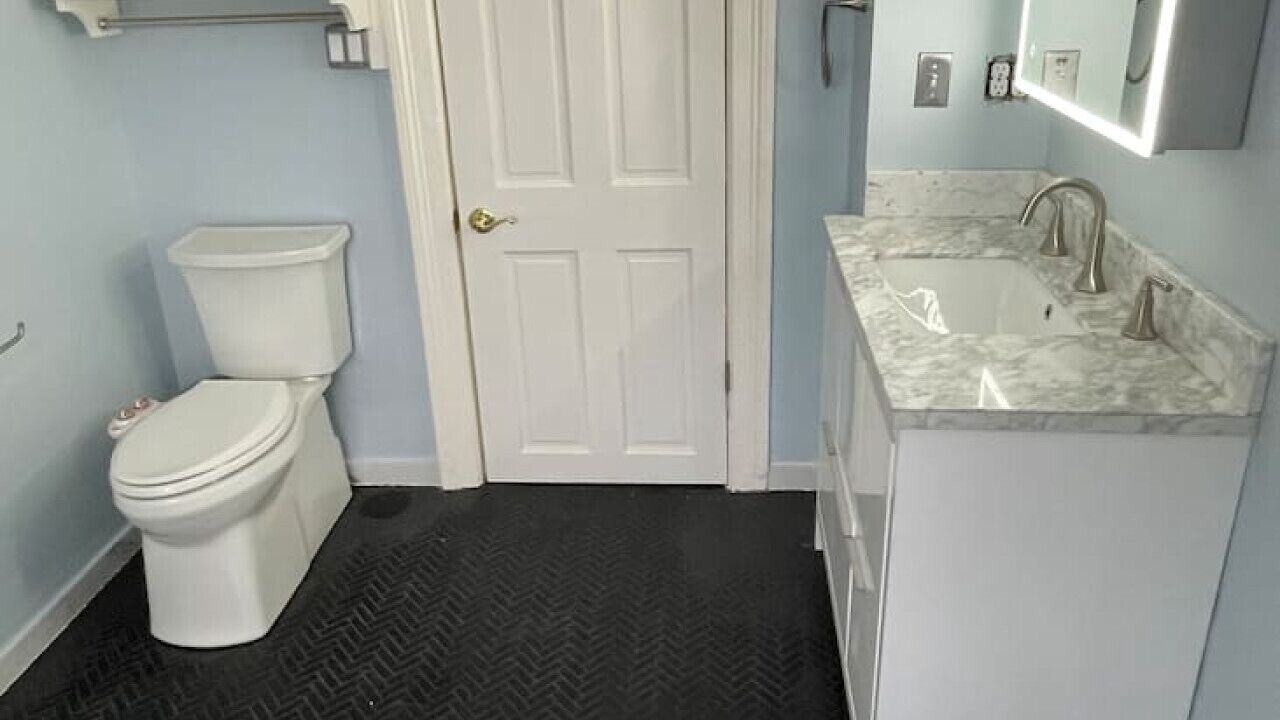 Photo of Bathroom in Albany