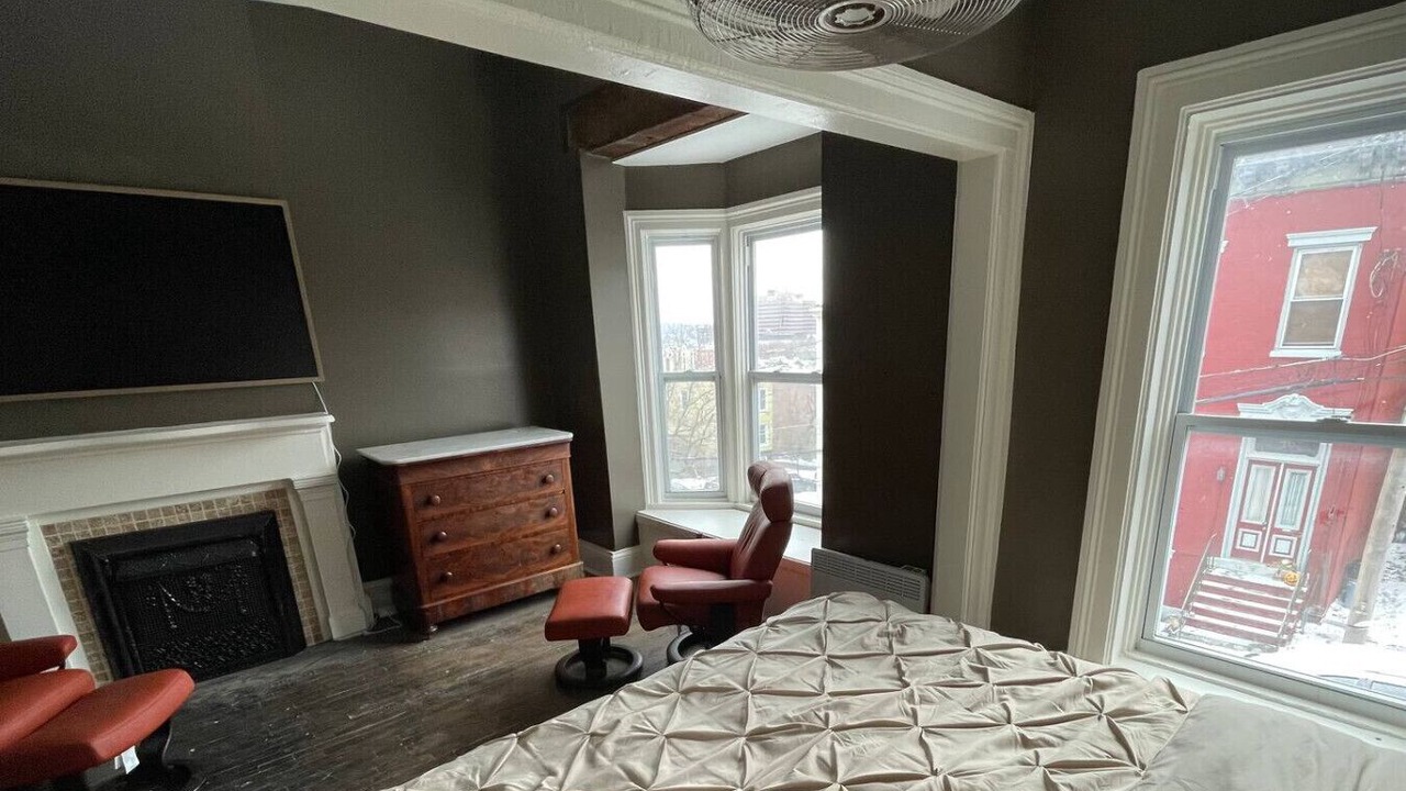 Photo of Bedroom in Albany