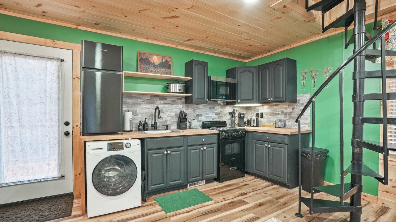 Photo of Kitchen in Creola