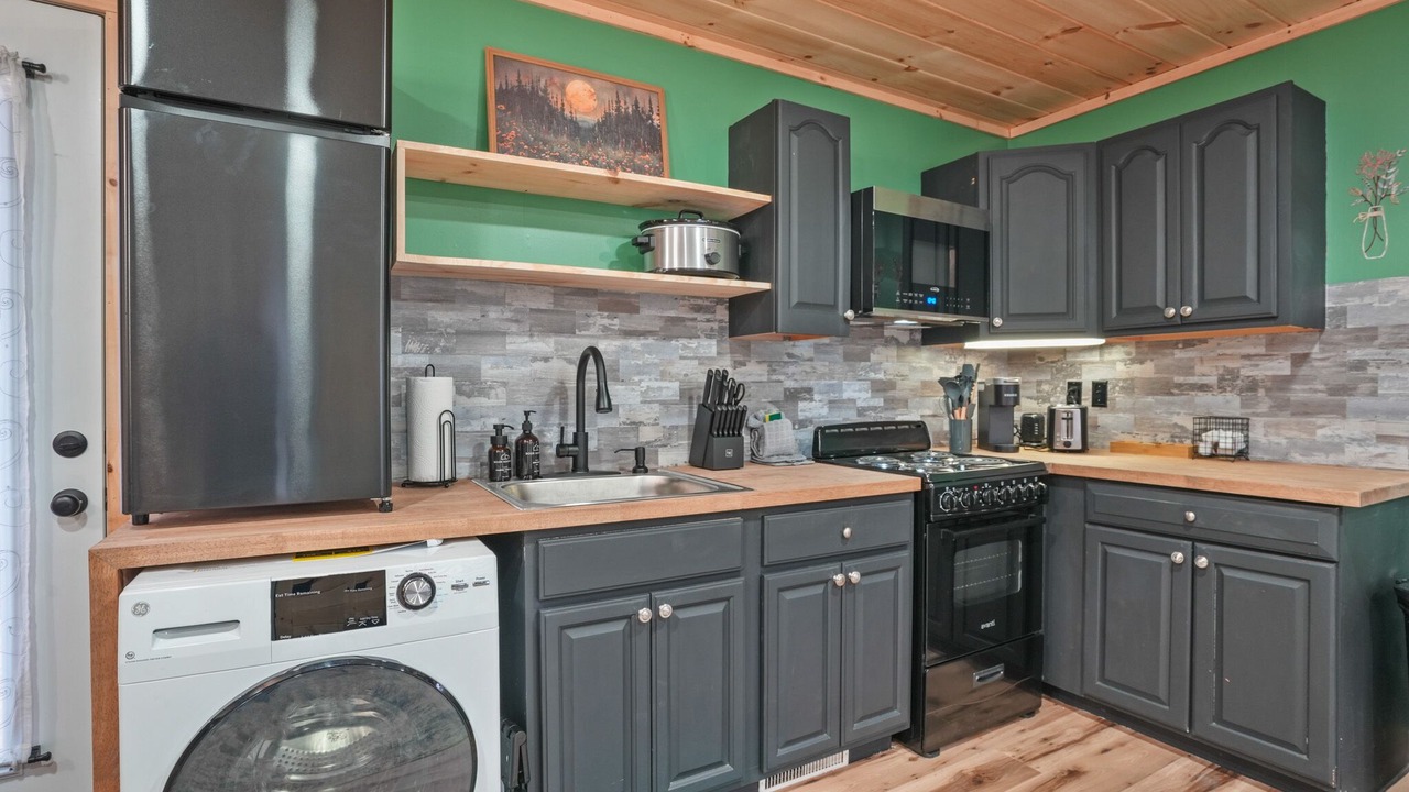 Photo of Kitchen in Creola