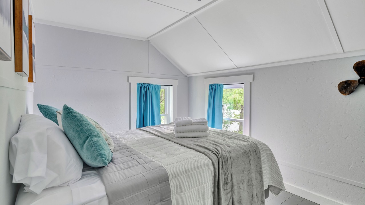 Photo of Bedroom in Orono