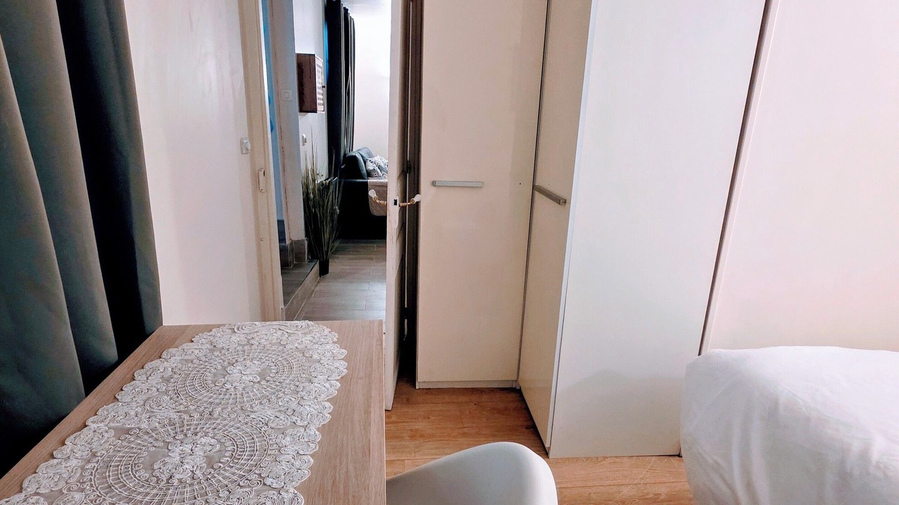 Photo of Bedroom in Asnieres-sur-Seine