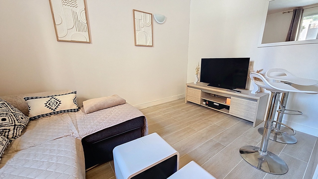 Photo of Livingroom in Asnieres-sur-Seine