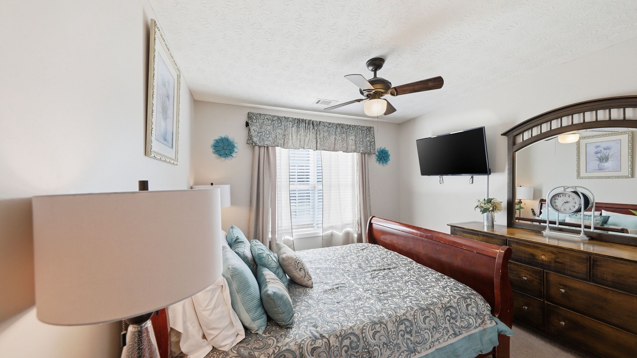 Photo of Bedroom in Covington