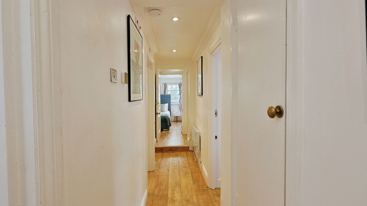 Photo of Others in West Kensington