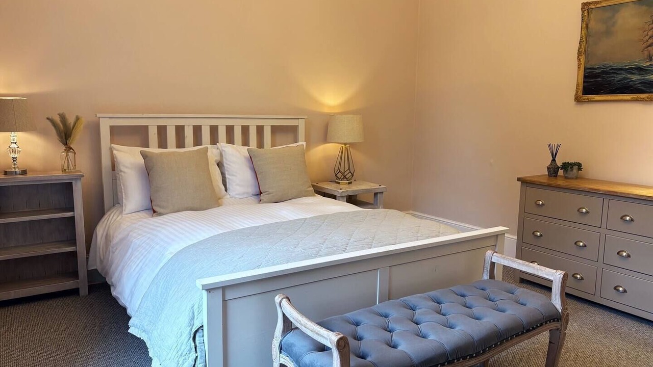 Photo of Others in Sandown