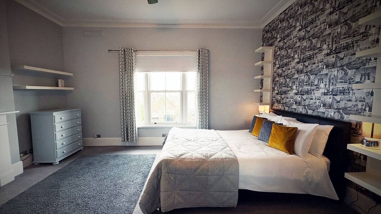 Photo of Others in Sandown