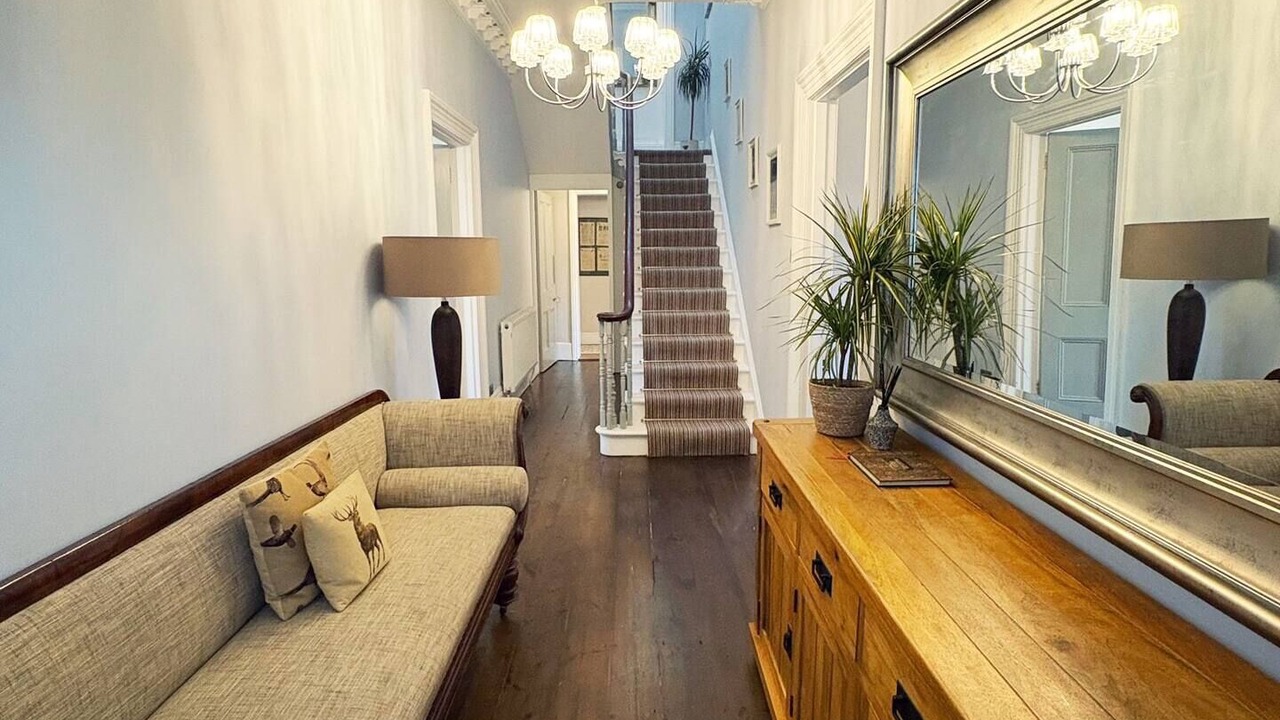 Photo of Others in Sandown