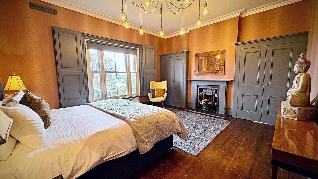 Photo of Others in Sandown