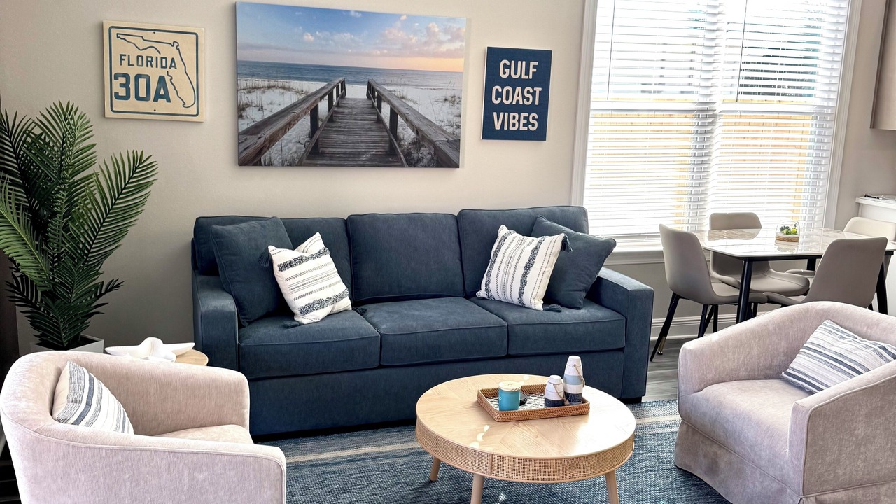 Photo of Livingroom in Ono Island