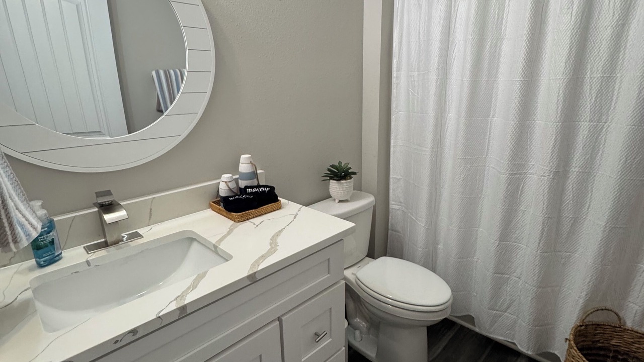 Photo of Bathroom in Ono Island