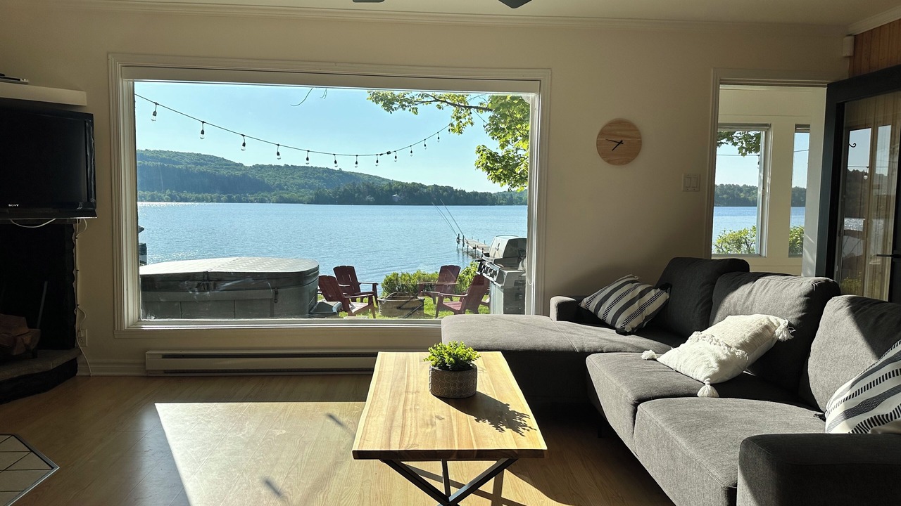 Photo of Livingroom in Saint-Jean-de-Matha