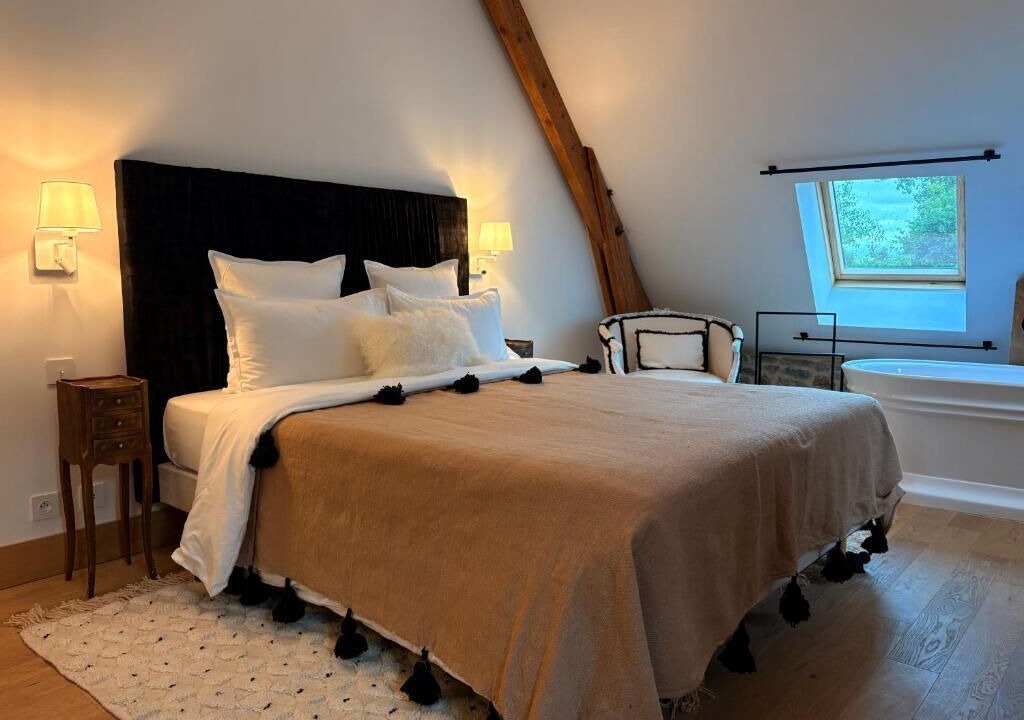 Photo of Bedroom in Dol-de-Bretagne