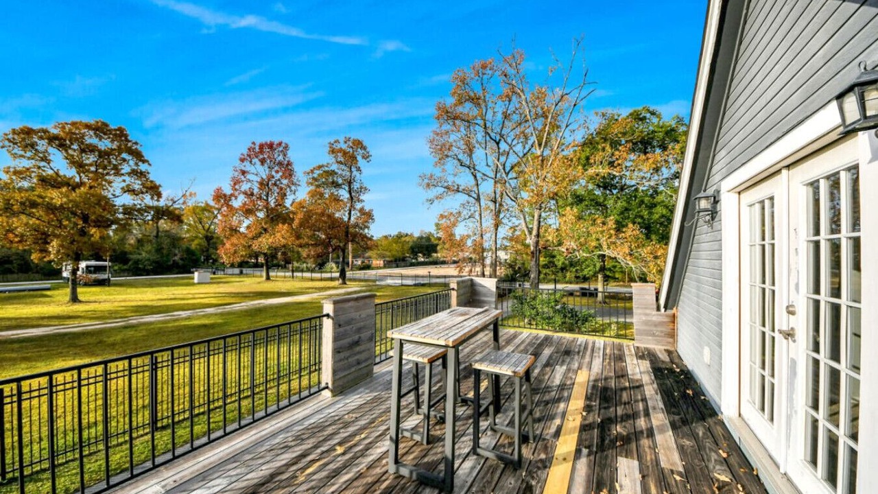 Photo of Patio Balcony in Spring