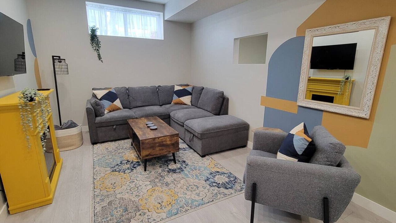 Photo of Livingroom in Southeast Calgary